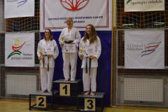 Absolutní kategorie bojů žen. 1. M. Zezulková, 2. K. Krejzlová, 3. H. Štrumpfová.